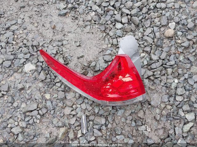 5TDYK3DC2ES485846 Toyota Sienna Xle/limited