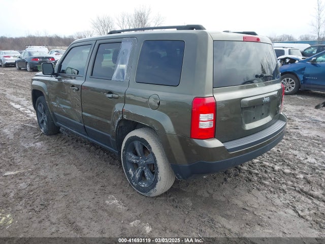 1C4NJPFAXFD342049 Jeep Patriot High Altitude Edition