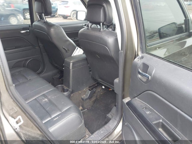 1C4NJPFAXFD342049 Jeep Patriot High Altitude Edition