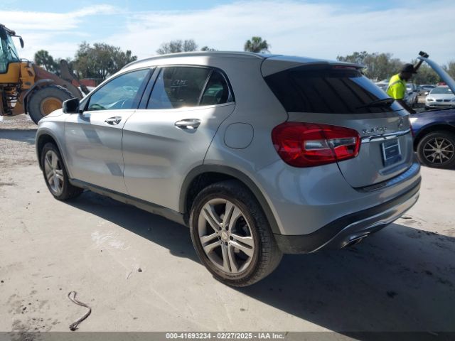 WDCTG4EB8GJ214016 Mercedes-Benz GLA 250