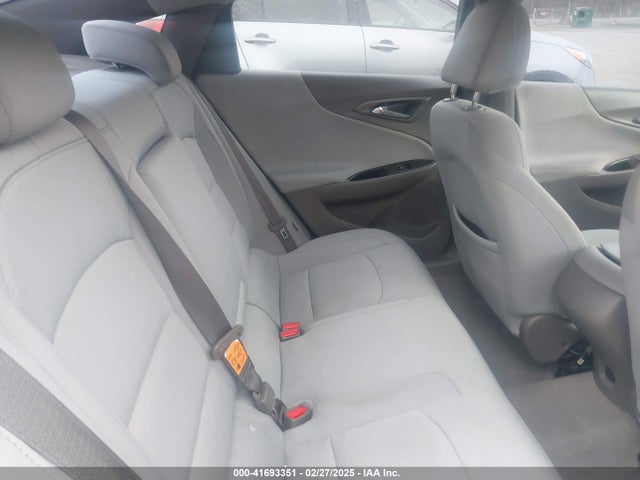 1G1ZB5ST4HF178856 Chevrolet MALIBU LS