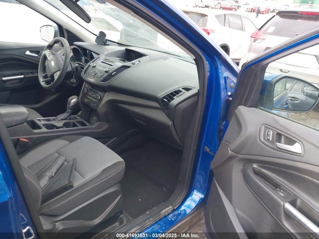Ford ESCAPE SE 2018 1FMCU0GDXJUC49857 Image 4