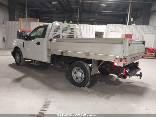 Ford F-250 Xl 2017 1FDBF2A64HEC81896 Image 3