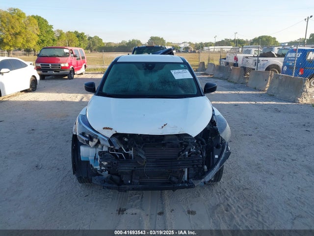 Nissan Kicks S Xtronic Cvt 2022 3N1CP5BV5NL518813 Image 13