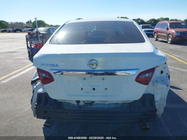 1N4AL3AP5JC140219 Nissan Altima 2.5 S