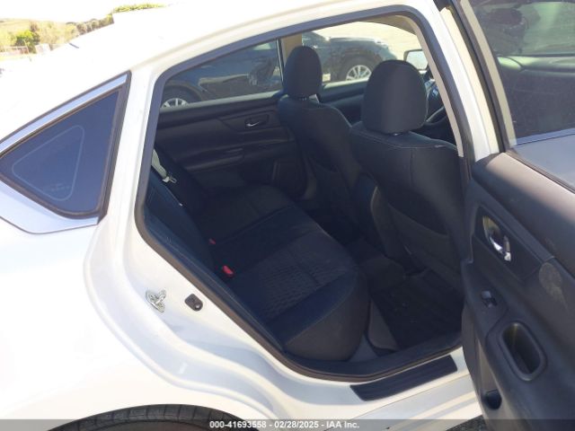 1N4AL3AP5JC140219 Nissan Altima 2.5 S