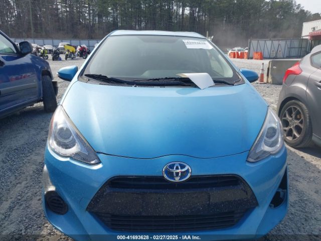 JTDKDTB30F1104223 Toyota Prius C Two
