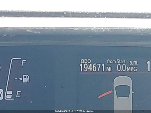 JTDKDTB30F1104223 Toyota Prius C Two