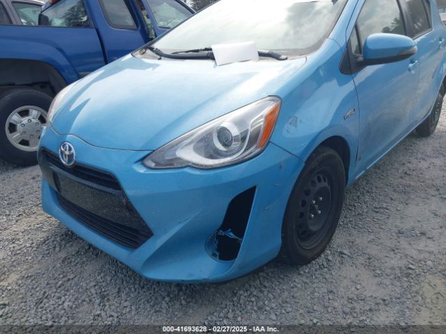 JTDKDTB30F1104223 Toyota Prius C Two