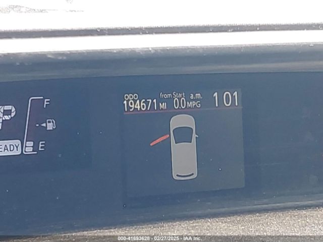 JTDKDTB30F1104223 Toyota Prius C Two