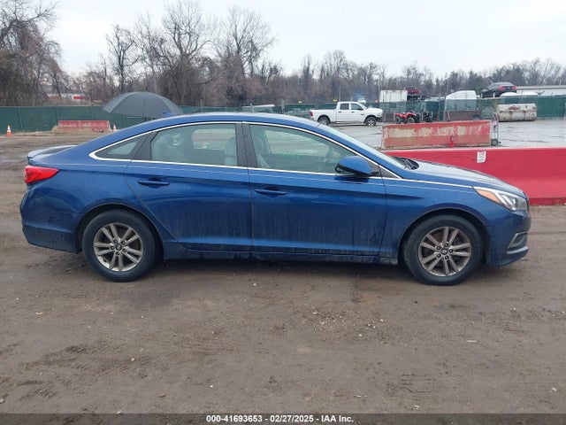 Hyundai SONATA SE 2016 5NPE24AF1GH304719 Image 13