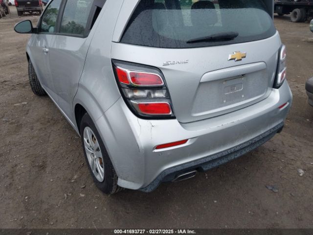 1G1JG6SB7K4137975 Chevrolet Sonic Lt Auto
