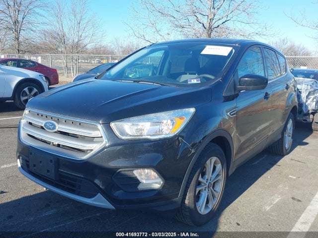 1FMCU0GD8HUE44687 Ford ESCAPE SE