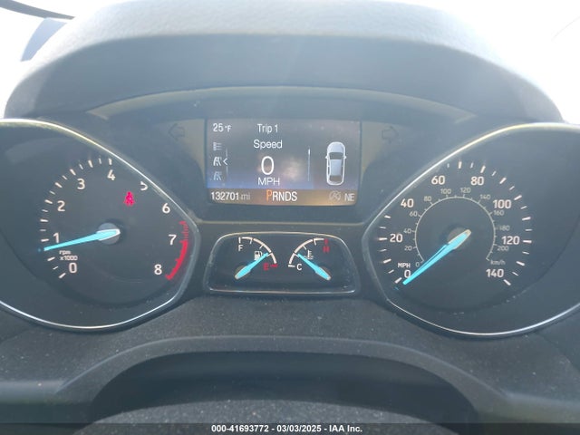1FMCU0GD8HUE44687 Ford ESCAPE SE