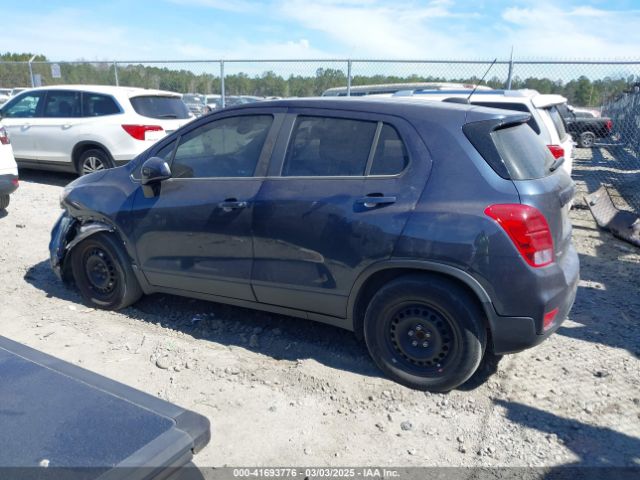 3GNCJKSB9JL150575 Chevrolet TRAX LS