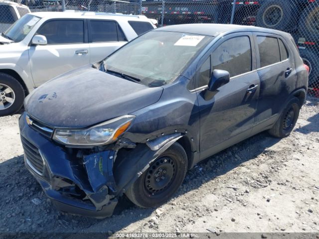 3GNCJKSB9JL150575 Chevrolet TRAX LS