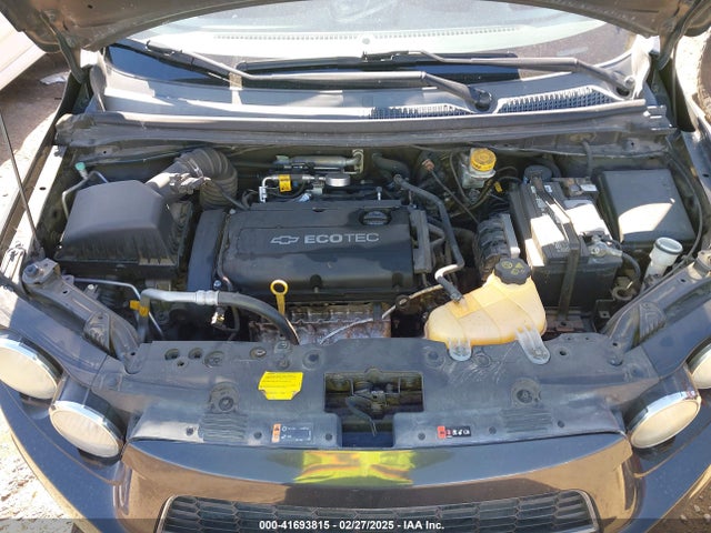 1G1JC6SH1E4111523 Chevrolet Sonic Lt Auto