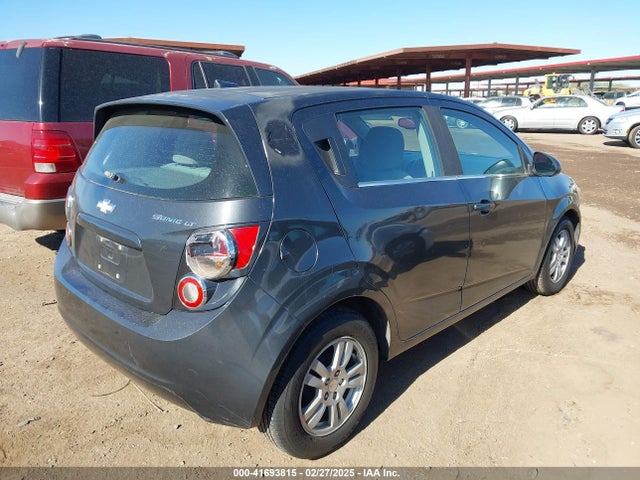 1G1JC6SH1E4111523 Chevrolet Sonic Lt Auto