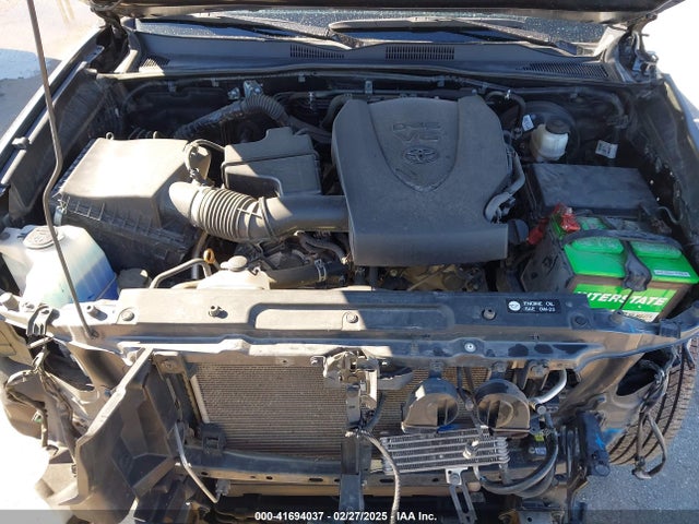 3TMCZ5AN9KM275537 Toyota Tacoma Sr5 V6