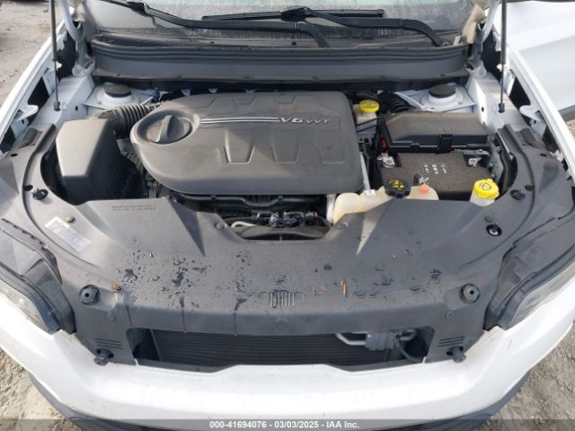 1C4PJLLX5KD403828 Jeep Cherokee Altitude Fwd