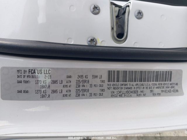 1C4PJLLX5KD403828 Jeep Cherokee Altitude Fwd
