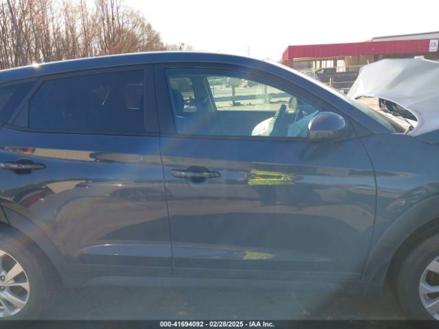 KM8J2CA49MU332899 Hyundai TUCSON SE