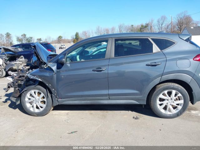 KM8J2CA49MU332899 Hyundai TUCSON SE