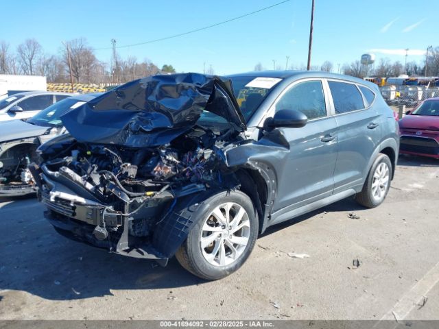 KM8J2CA49MU332899 Hyundai TUCSON SE