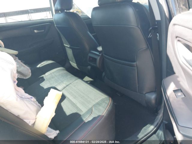 4T1BF1FK0HU401117 Toyota CAMRY SE