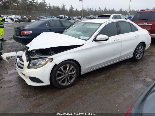 55SWF4JB9FU080360 Mercedes-Benz C 300 Luxury/sport