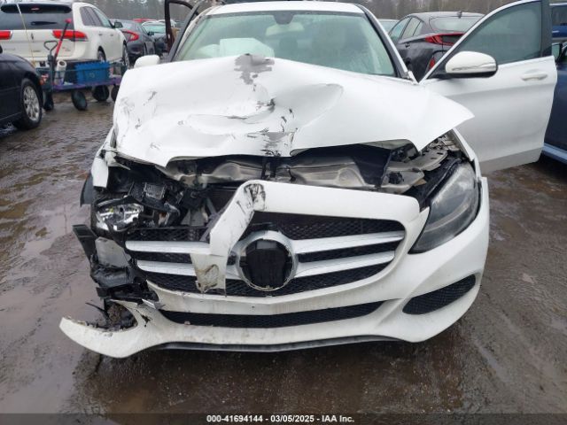 55SWF4JB9FU080360 Mercedes-Benz C 300 Luxury/sport