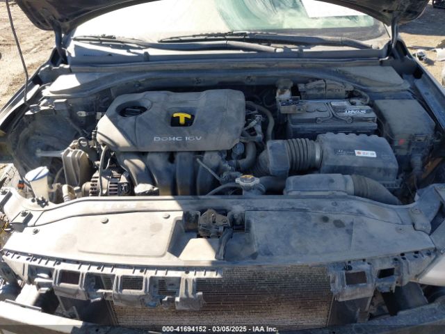 5NPD84LF1JH241426 Hyundai ELANTRA SEL