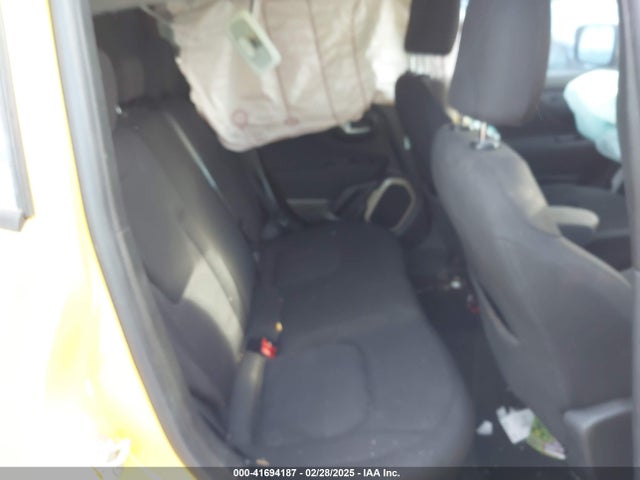 ZACCJABT1GPE29482 Jeep Renegade Latitude
