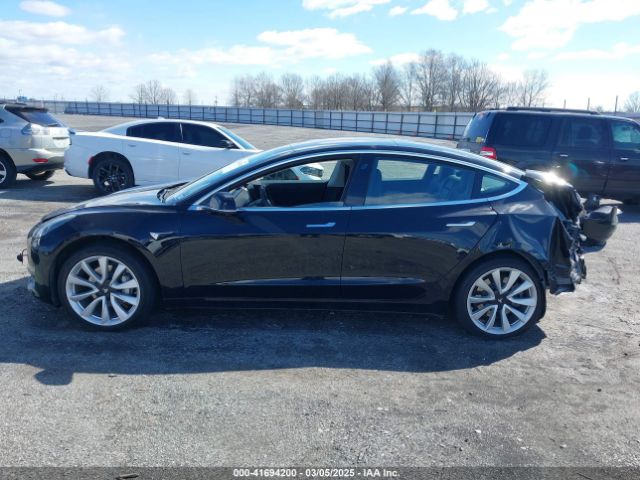 5YJ3E1EA7JF136425 Tesla Model 3 Long Range/mid Range