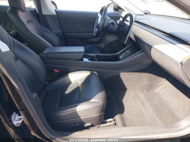 5YJ3E1EA7JF136425 Tesla Model 3 Long Range/mid Range