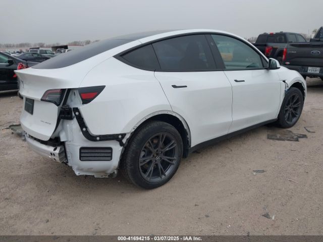 7SAYGAEE6RF171037 Tesla Model Y Long Range Dual Motor All-wheel Drive