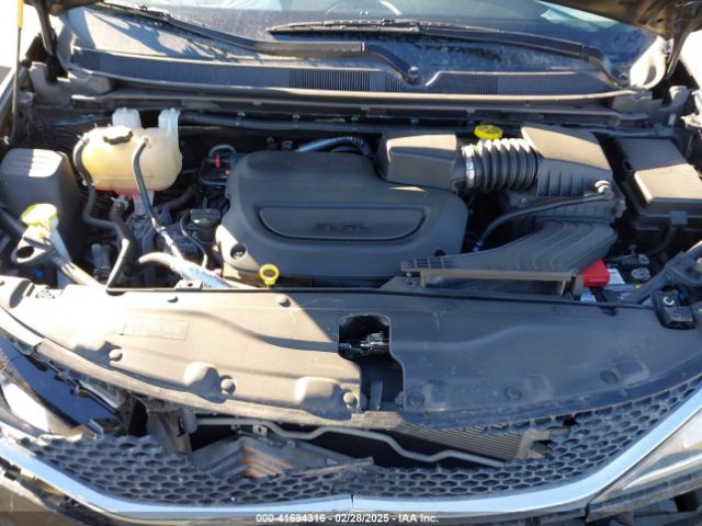 2C4RC1GG6LR114215 Chrysler Pacifica Limited