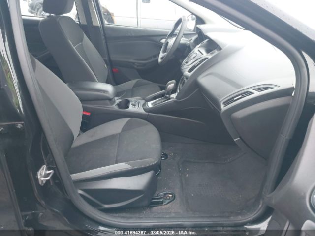 1FADP3F21EL344388 Ford FOCUS SE