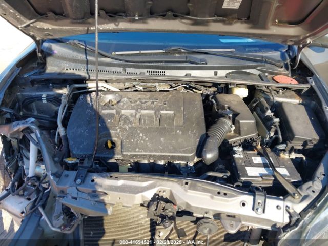 5YFBURHE9HP584790 Toyota COROLLA LE