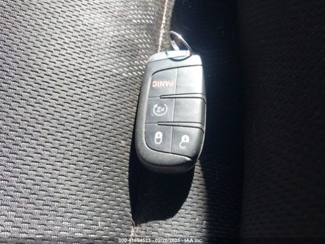 ZACCJBBB0HPF56271 Jeep Renegade Latitude 4x4