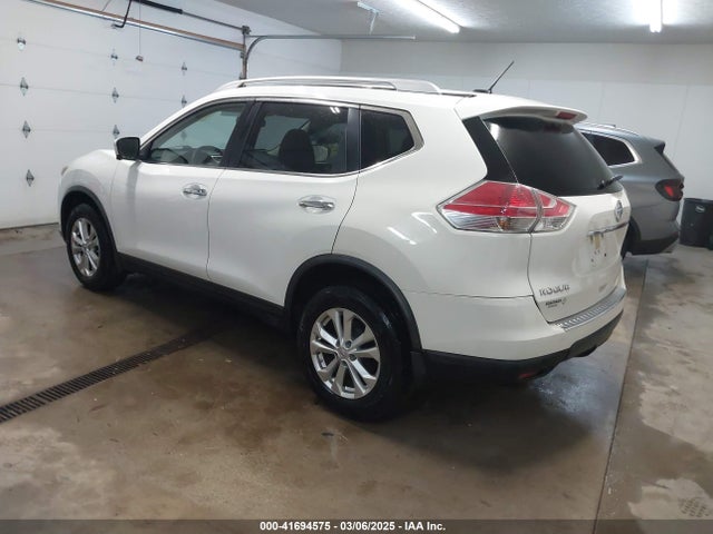 JN8AT2MV6GW142300 Nissan ROGUE SV
