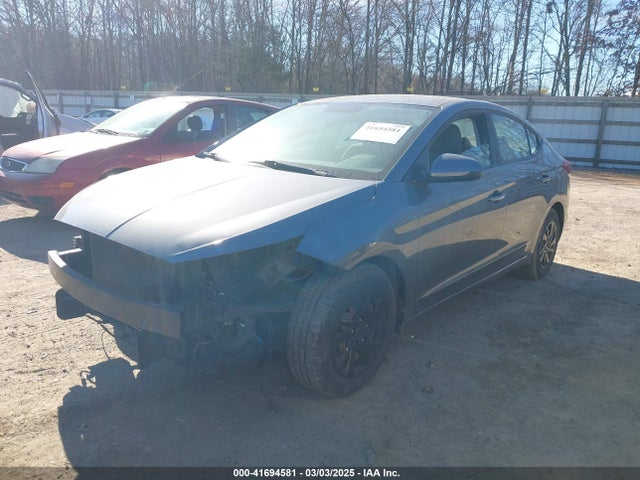 Hyundai ELANTRA SE 2019 5NPD74LF1KH489759 Image 2