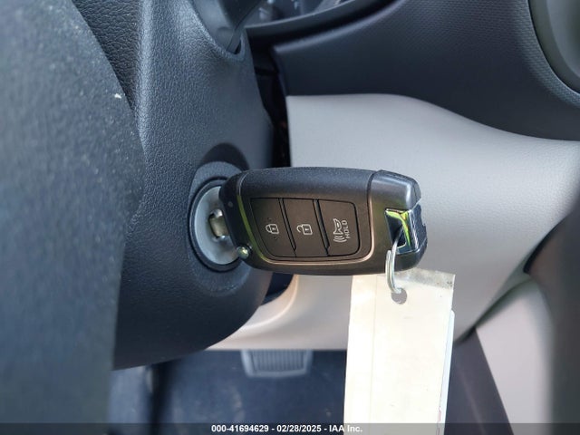 Hyundai Venue Sel 2020 KMHRC8A3XLU040715 Image 11