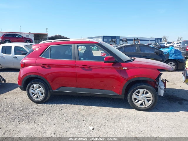 Hyundai Venue Sel 2020 KMHRC8A3XLU040715 Image 14