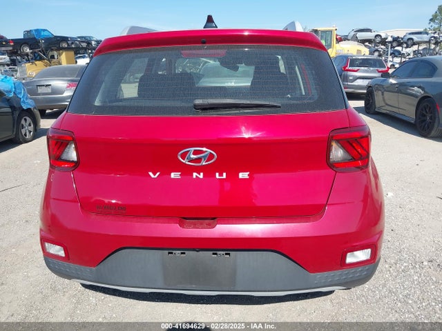 Hyundai Venue Sel 2020 KMHRC8A3XLU040715 Image 17