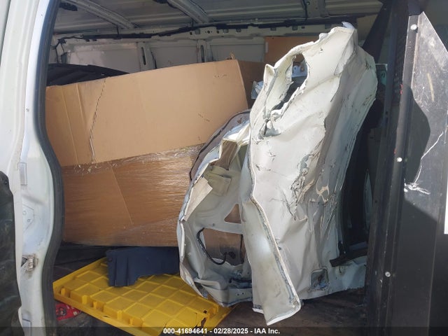 1GCWGAFP7M1149621 Chevrolet lv1