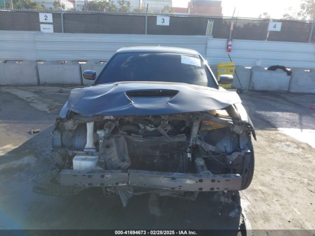 2C3CDXGJ7KH588717 Dodge Charger Scat Pack Rwd