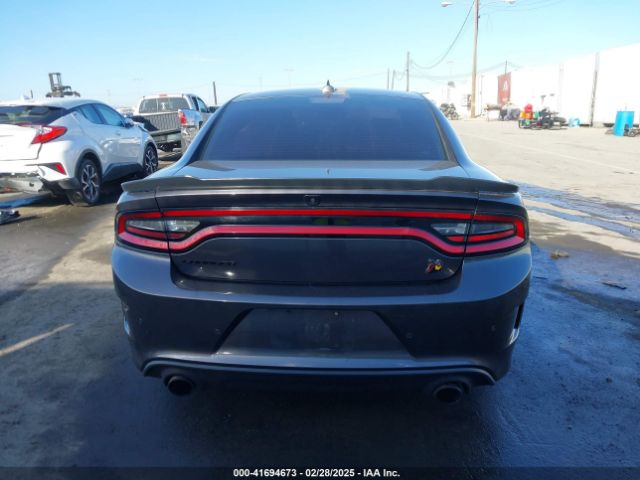 2C3CDXGJ7KH588717 Dodge Charger Scat Pack Rwd