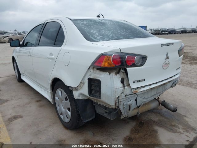 2011 MITSUBISHI LANCER JA32U2FU8BU022132 Photo 2