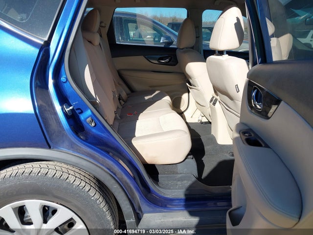 Nissan ROGUE S 2017 KNMAT2MT9HP503900 Image 8